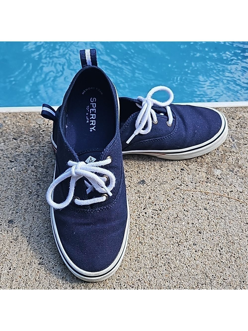 Sperry Topsider Canvas Sneakers Navy & White 7 VGUC